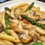 Creamy Mushroom and Asparagus Chicken Penne 3 Creamy Mushroom and Asparagus Chicken Penne