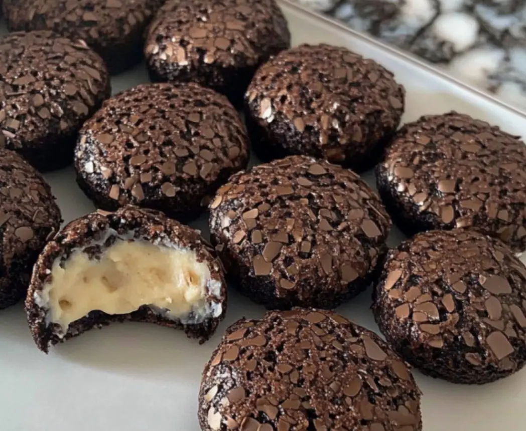 Chocolate Lava Cookies