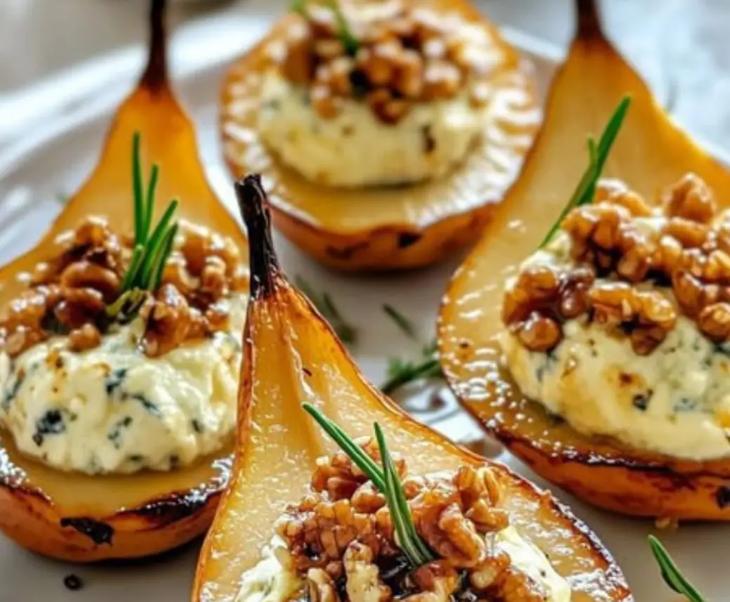 Baked Pears with Blue Cheese