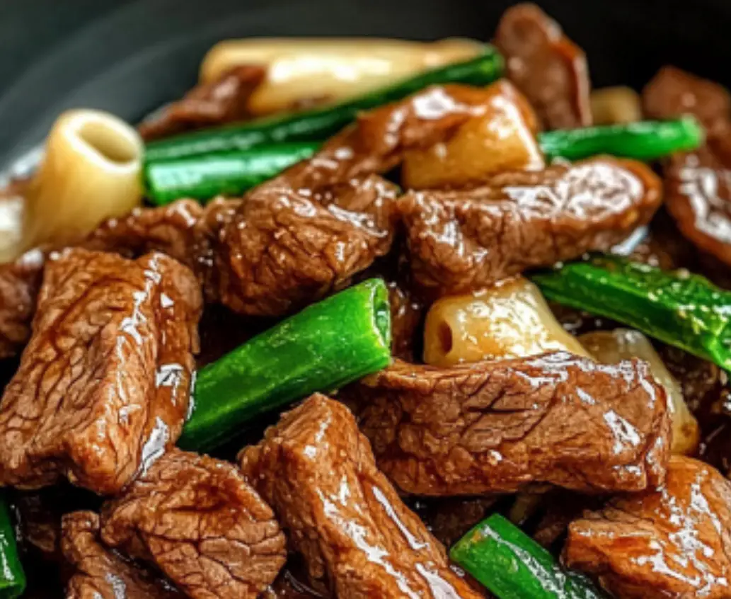 Stir-Fried Beef with Green Beans and Pasta