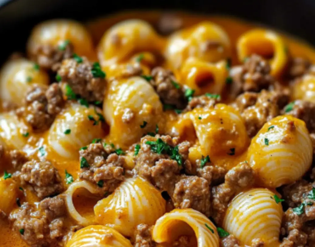 Creamy Shell Pasta with Ground Beef