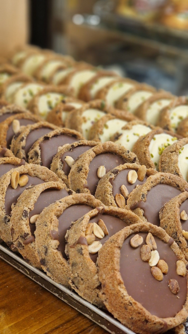 Chocolate Peanut Butter Cookie Cups