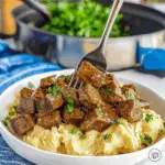 Garlic Butter Steak Bites with Mashed Potatoes 3 Garlic Butter Steak Bites with Mashed Potatoes