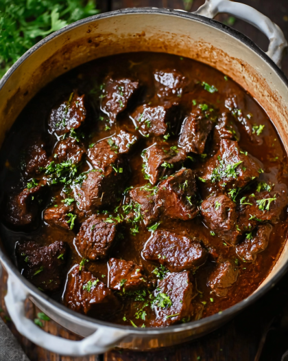 Classic Cioppino (Seafood Stew)